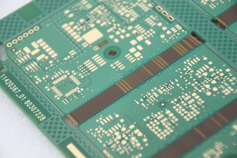 光通信模块通讯HDI板树脂塞孔PCB